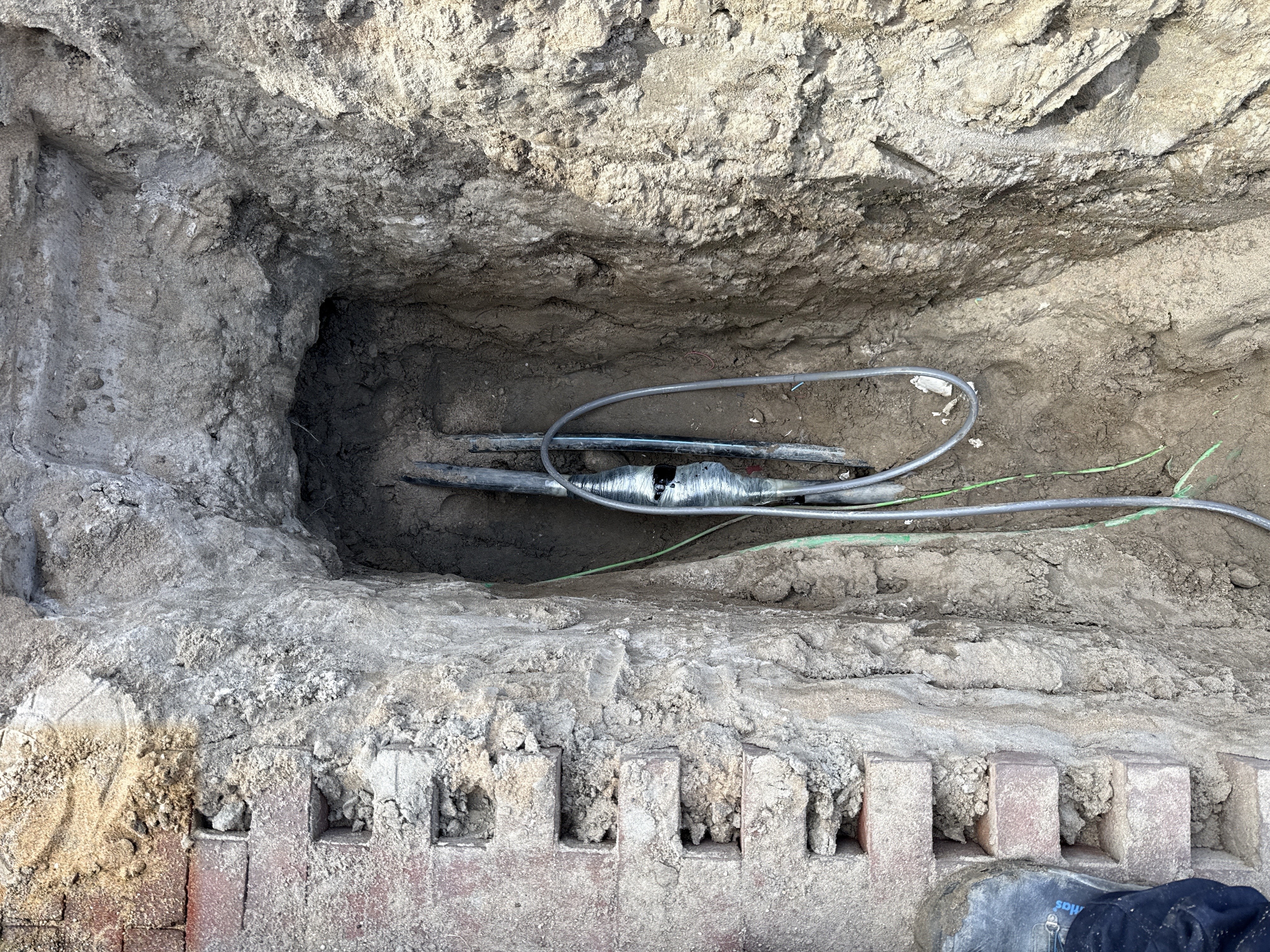 Extra foto 1 bij kabelwerk en infratechniek — vervang met een eigen foto